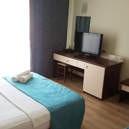 Faik Hotell